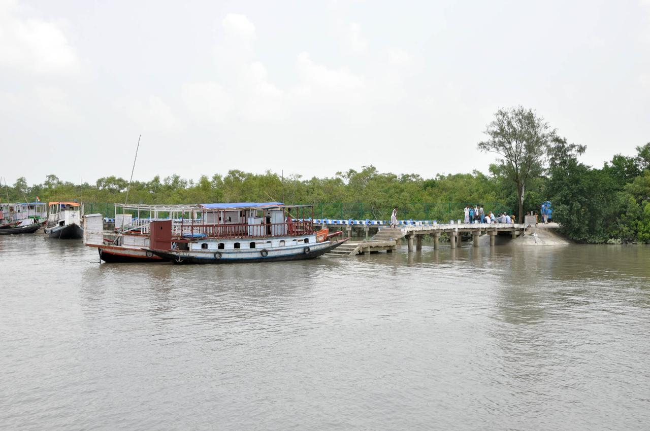 Royal Sundarban Wild Resort Jharkhali Экстерьер фото